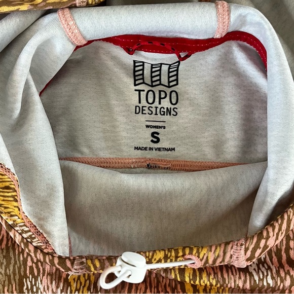 TOPO Designs River Hoodie SPF 30 long sleeve size S - Picture 10 of 10